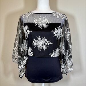 Anne Fontaine Black and White Floral Lace Blouse Size 4-6